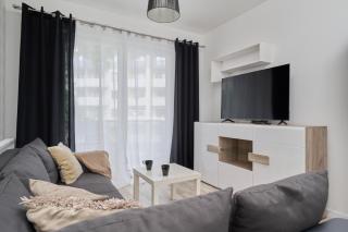 Quiet Apartments with Balcony Zakładowa by Noclegi Renters - Wrocław - 0