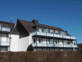 Liebevoll eingerichtetes ca 60 qm großes 3-Zimmer-App - 4