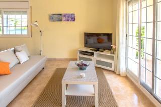 Catalunya Casas Cozy Costa Dorada with private pool, 3km to beach - El Vendrell - 2