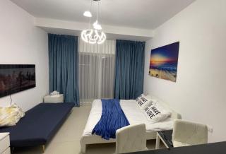 Big studio, Dubai SportCity, parking included - 1