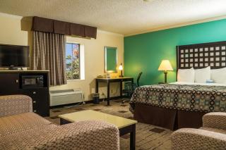 Days Inn by Wyndham Fort Smith - 9