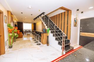 White Pyramids inn - 3