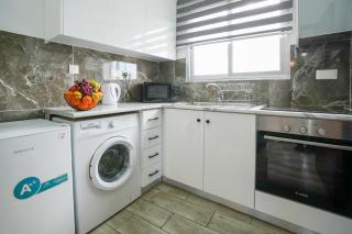 Modern Apartment Valentino GL144 - 3