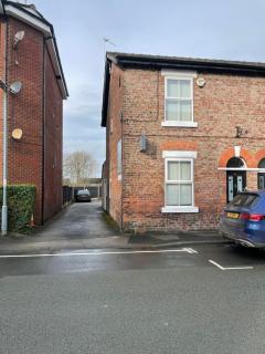 Comfy 1BD Retreat in the Heart of Alderley Edge - Alderley Edge - 0