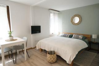 Bijou Studio with Ambiance near Lake - Faulensee - 1