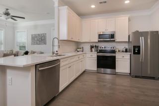 Lowcountry Lux 5 min to Beach 7 min to Dtwn - 3