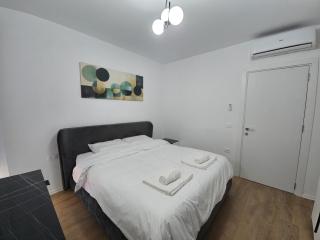 Valentino Zirkon - 4