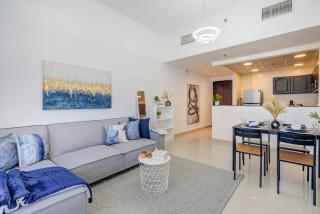 Trophy - Cozy and Ideal Living Space in the heart of the City - Dubai - 9