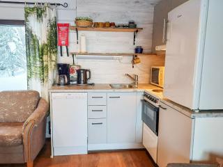 Holiday Home Mustalampi 4 kyyhkynen by Interhome - Ruka - 8