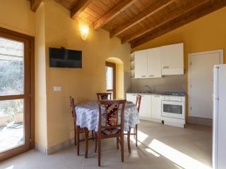 Apartment Il Vecchio Mulino by Interhome - Tavole - 2