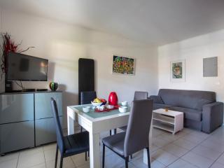 Apartment La Calmeraie by Interhome - Villeneuve-Loubet - 1