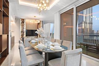 FIRST CLASS 3BR wtih full Burj Khalifa & Fountain view - Dubai - 8