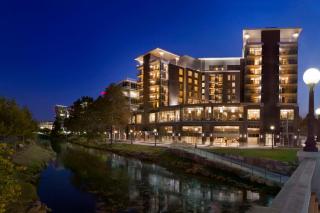 Embassy Suites by Hilton Greenville Downtown Riverplace - Greenville - 7
