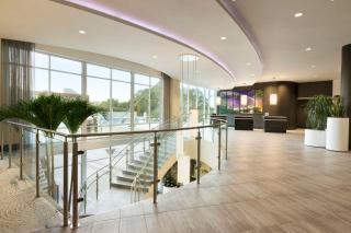 Embassy Suites by Hilton Greenville Downtown Riverplace - Greenville - 3