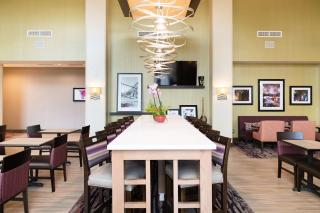 Hampton Inn and Suites Fayetteville, NC - Fayetteville - 2
