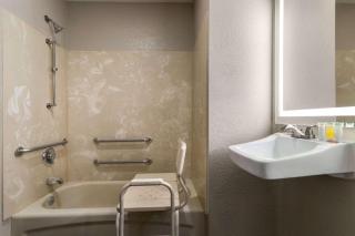 Days Inn by Wyndham Washington Court House - 3