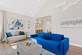 Champagne Taste by Cardo - Luxury Home and Parking - San Diego - 4