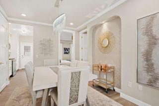 Champagne Taste by Cardo - Luxury Home and Parking - San Diego - 2