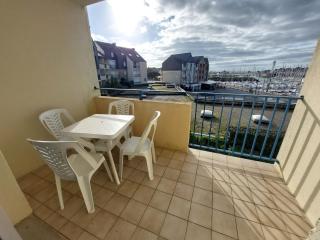 REF 145 Studio pour trois personnes vue Port Crouesty - 6