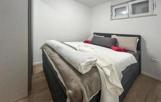 Cozy Apartment In Zadar With Wi-Fi - 1