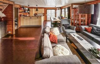 4 Bedroom Awesome Home In Rysstad - Rysstad - 6