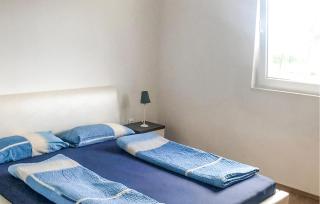Stunning Apartment In Nin - 3