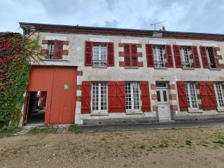 Gîte de charme avec cour et jardin, proche château, cheminée, ping-pong, draps inclus - FR-1-590-2 - 3