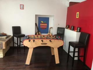Grand gîte avec piscine, cheminée et terrasse près de Lunéville, idéal pour familles et groupes - FR-1-584-84 - Athienville - 4