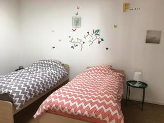 Grand gîte avec piscine, cheminée et terrasse près de Lunéville, idéal pour familles et groupes - FR-1-584-84 - 3
