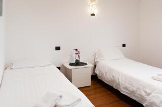 5min RhoFiera-10minMetro-Parking - Pero - 2