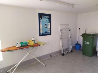 Gîte convivial avec 3 chambres, proche du patrimoine historique, cour et équipements inclus - FR-1-589-38 - 1