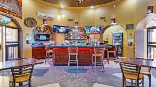 Right on the Beach! 1 Bedroom Ground Floor Ocean Front - Puerto Peñasco - 2