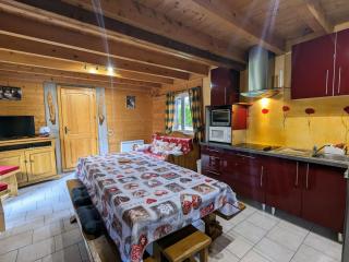 Chalet en bois avec jardin, proche ski et randonnée, équipé pour 8 pers. à Vagney, Vosges - FR-1-589-283 - Vagney - 9