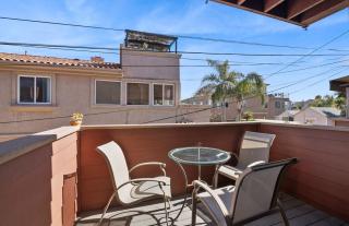 IB Coastal Condo, In The Heart of it All - 7