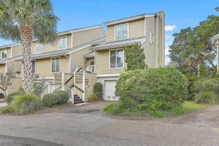 New Listing! Linkside Court 21 - Tennis/Pickleball - Isle of Palms - 9