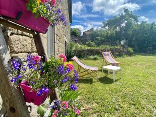 Gîte 10 pers avec 4 chambres et 3 salles d'eau, animaux admis - FR-1-582-94 - La Besseyre-Saint-Mary - 3