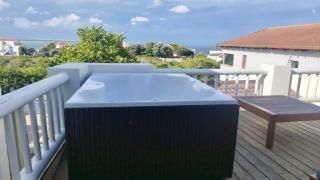 Luxury Home with Stunning Views and Solar Power - St Francis Bay - 6