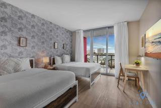 Spectacular Apartment with Balcony Near Beach - 0