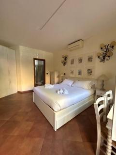 Lux Apartment Piramide - Rome - 8