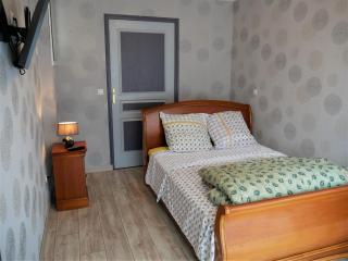 Maison cosy à Sully-sur-Loire, 5 chambres, terrasse, parking, draps et chauffage inclus - FR-1-590-220 - Sully-sur-Loire - 3