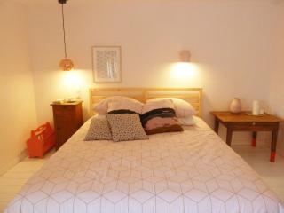 Grande maison rénovée, piscine, 4 chambres, vaste terrain, près piste cyclable et pêche, Wi-Fi inclus - FR-1-426-408 - 4