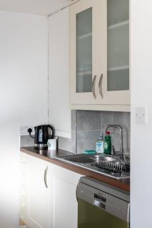 City Center,2 Bedroom Apartment with Parking - 2