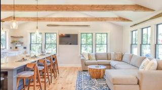 Renovated kitchen less than 2 miles to Beach! - Harwich - 7