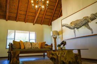 Lucca House - Musina - 3