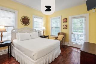 Curry House - Room 2 - Key West - 8