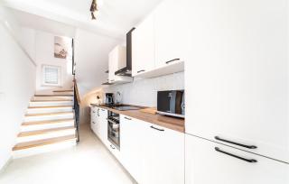 Beautiful Home In Slivnica With Wifi - Slivnica - 5