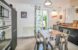 Gorgeous Home In Montfavet With Kitchen - Montfavet - 5