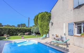 Gorgeous Home In Montfavet With Kitchen - Montfavet - 1
