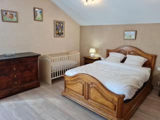 Gîte chaleureux sur une ferme en activité près de Nancy, idéal balades et proche commerces - FR-1-584-181 - 1