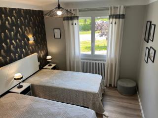 Maison contemporaine rénovée avec étang privé et terrasse, proche plage - 3 chambres, wifi inclus - FR-1-426-517 - Nieul-le-Dolent - 4